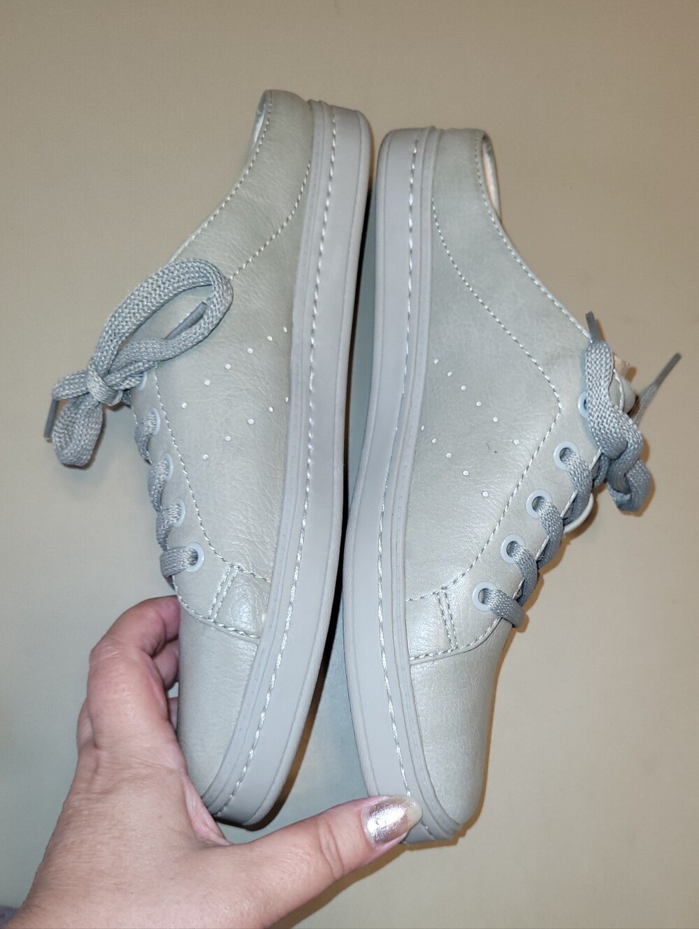 Soul Naturalizer Kemper Fossil Gray Lace-Up Mules. Size 9M - Like New Condition! - Picture 3 of 5